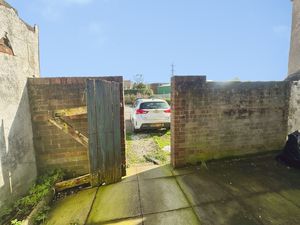 Rear Yard- click for photo gallery